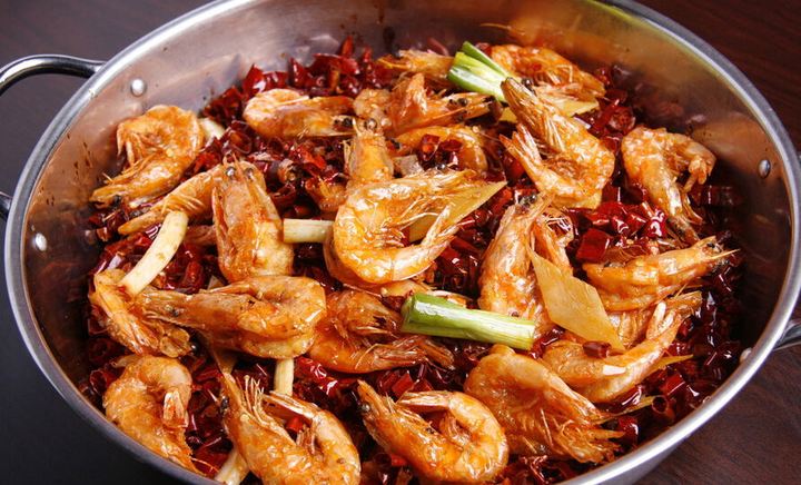 【成都干鍋培訓】好吃到爆的干鍋大蝦做法 【成都干鍋培訓】好吃到爆的干鍋大蝦做法