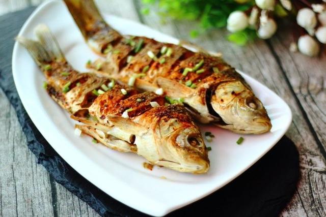 好吃到停不下筷子的香酥烤魚，做法簡單，少油少鹽，吃起來更健康