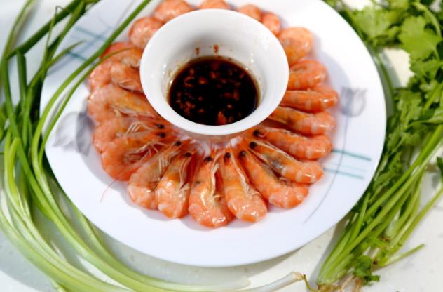 用冷水，還是熱水煮蝦？為什么你煮的蝦又腥又柴？