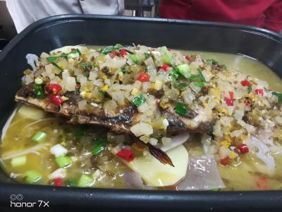 地道重慶萬州烤魚技術培訓，外焦里嫩回味無窮