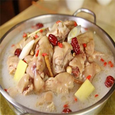 成都養生湯鍋技能操練校園哪里好？湯鍋底料的辨認和配方