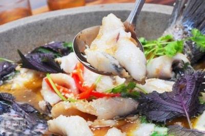 四川正宗石鍋魚(yú)技術(shù)培訓(xùn)哪里好？制作石鍋魚(yú)秘制紅油