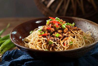 涼面訓練哪家比較好?專業涼面訓練班