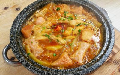 學石鍋魚技術培訓多少錢？蜀味緣餐飲培訓班深度解析